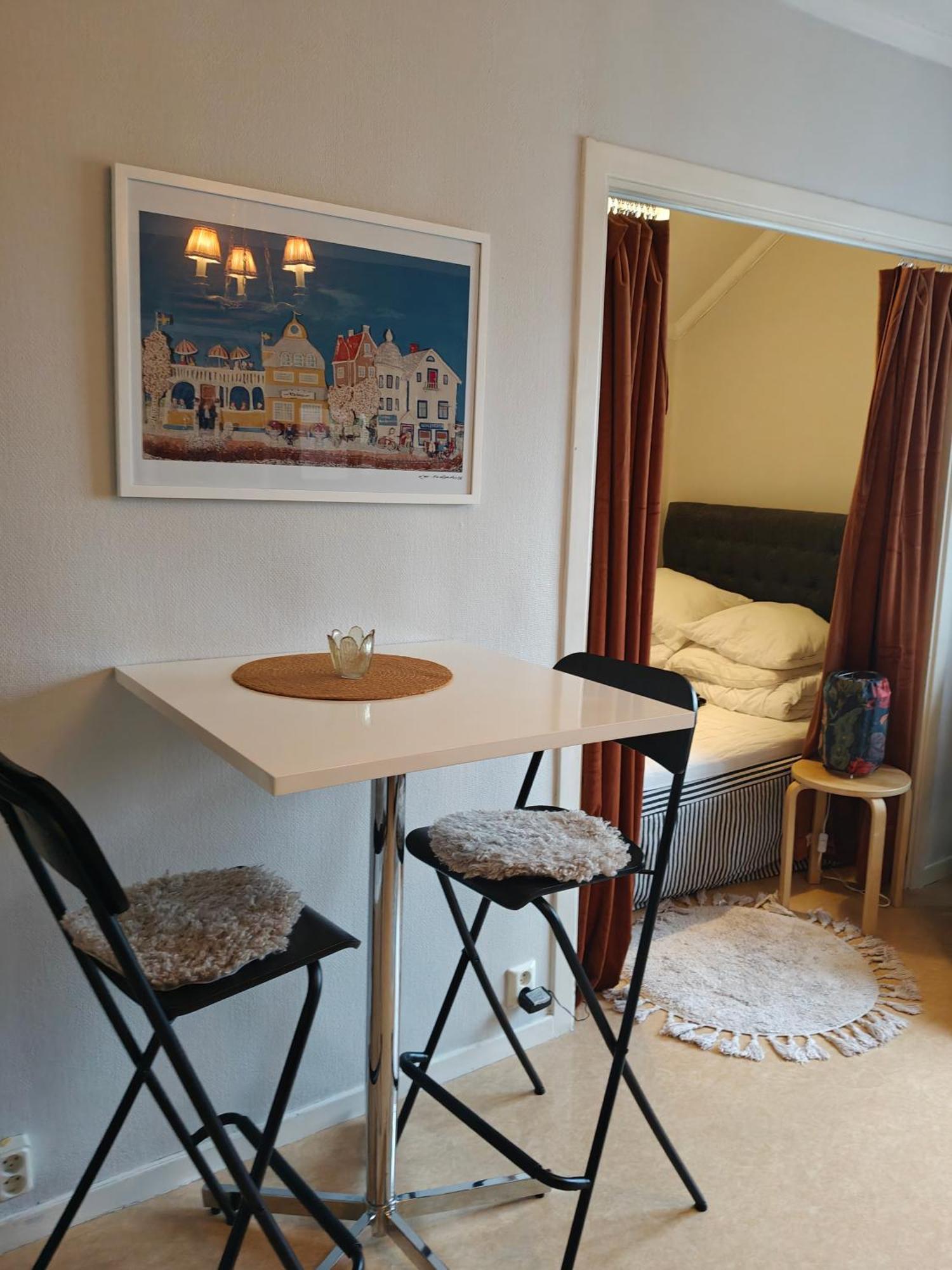 Central Hel Laegenhet. Naera Till Allt. Umeå Exteriér fotografie